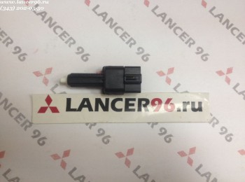 Выключатель ламп стоп сигнала - Оригинал - Lancer96.ru-Продажа запасных частей для Митцубиши в Екатеринбурге