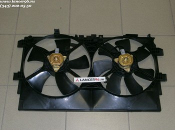 Диффузор радиатора в сборе Lancer X 1.8, 2.0 / Outlander XL - Дубликат - Lancer96.ru