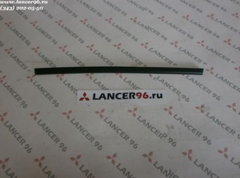 Резинка стеклоочистителя заднего Outlander XL - Оригинал - Lancer96.ru-Продажа запасных частей для Митцубиши в Екатеринбурге