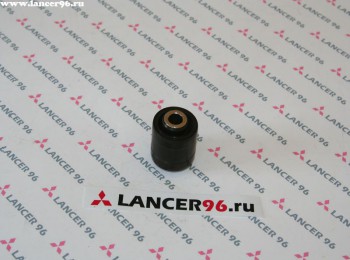 Сайлентблок задней подвески (плавающий)- Masuma - Lancer96.ru-Продажа запасных частей для Митцубиши в Екатеринбурге